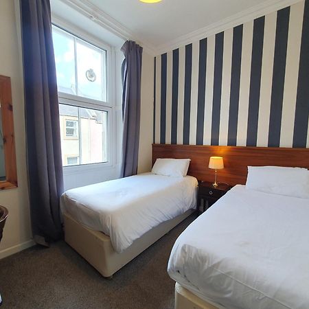 The Royal Hotel Jedburgh Buitenkant foto
